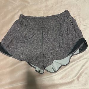 Lululemon Hotty Hot Short